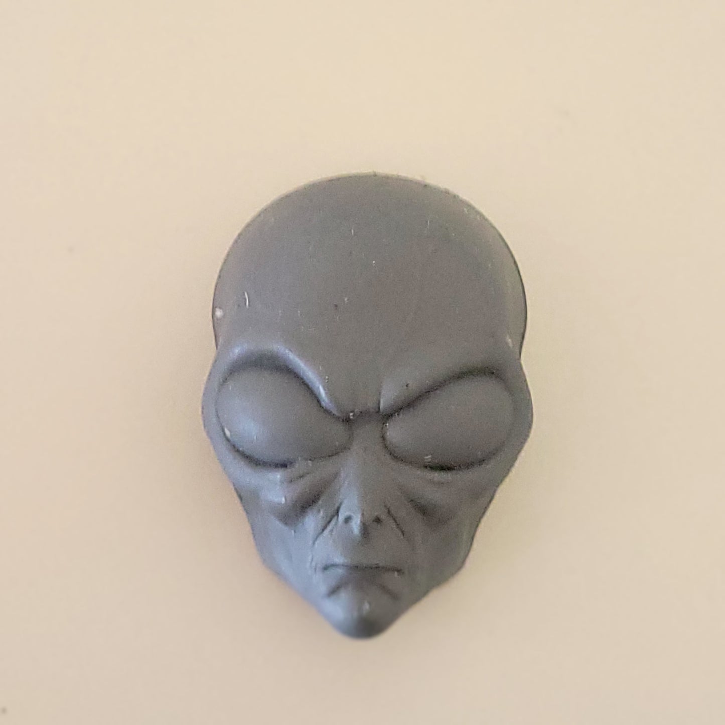 Alien Grey 3D Sculpted Magnet: Intriguing and Otherworldly Décor Accent